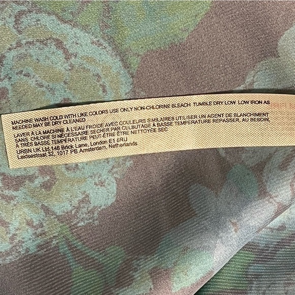 INTIMATELY by FREE PEOPLE NWOT Floral Satin Cami Tank Top - Picture 5 of 5